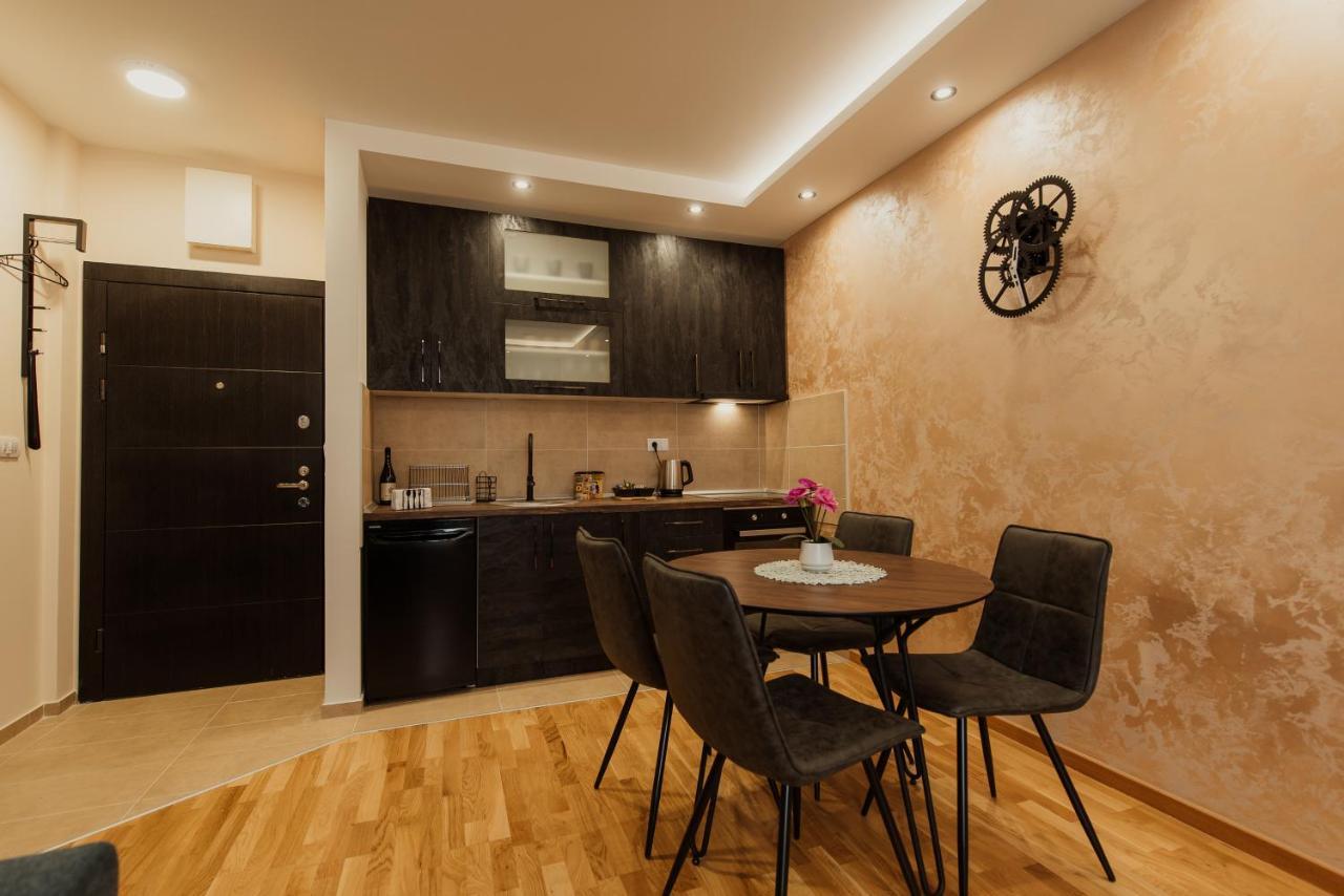Astra Apartman Újvidék Kültér fotó